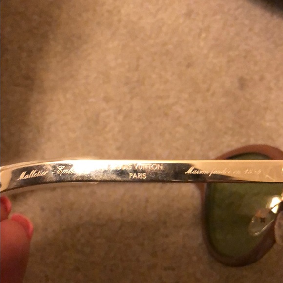 Louis Vuitton sunglasses - Picture 3 of 7